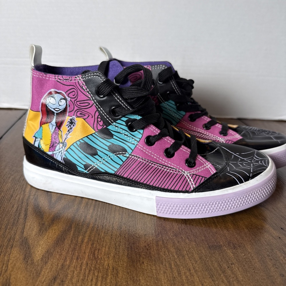 Disney Ground Up Nightmare Before Christmas Mid Top Sneakers Size 8 NWOT